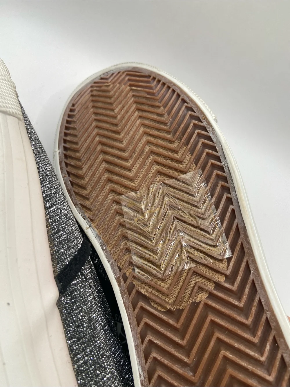 Alexis Be deal Slip On Platform Glitter Sneakers Size 6 New Metallic